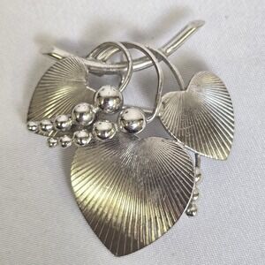 Carl Art Sterling Silver Art Deco Grape Leaf Pin Brooch, 12 g, 1.75" Vtg 40s‎